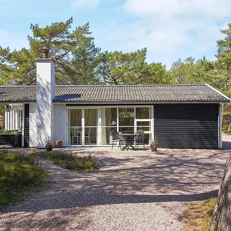 5 Person In Nex Сasa de vacaciones Spidsegård
